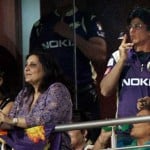 Shah Rukh Khan Smoking Publicly During IPL Match
